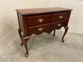 THE BOMBAY COMPANY Vintage Provincial Style Entry Table Storage Console