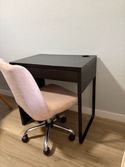 Desk & chair
