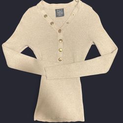 Juniors M Sweater Shirt 
