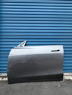 Tesla Model Y 2020 2021 2022 2023 2024 Left Driver Front Door OEM