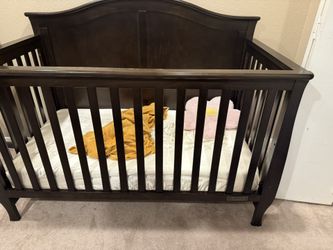 Child Craft Crib With Mattress