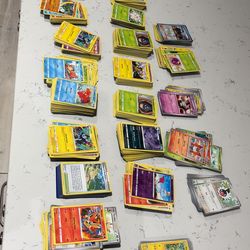 2000+ Modern Pokémon Card Bulk Lot (2020–2025) – Huge Collection, Fresh Pulls, Holos Inside!