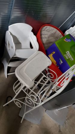 Doll high chairs