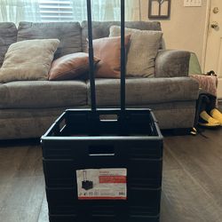 Staples Collapsible Rolling Crate