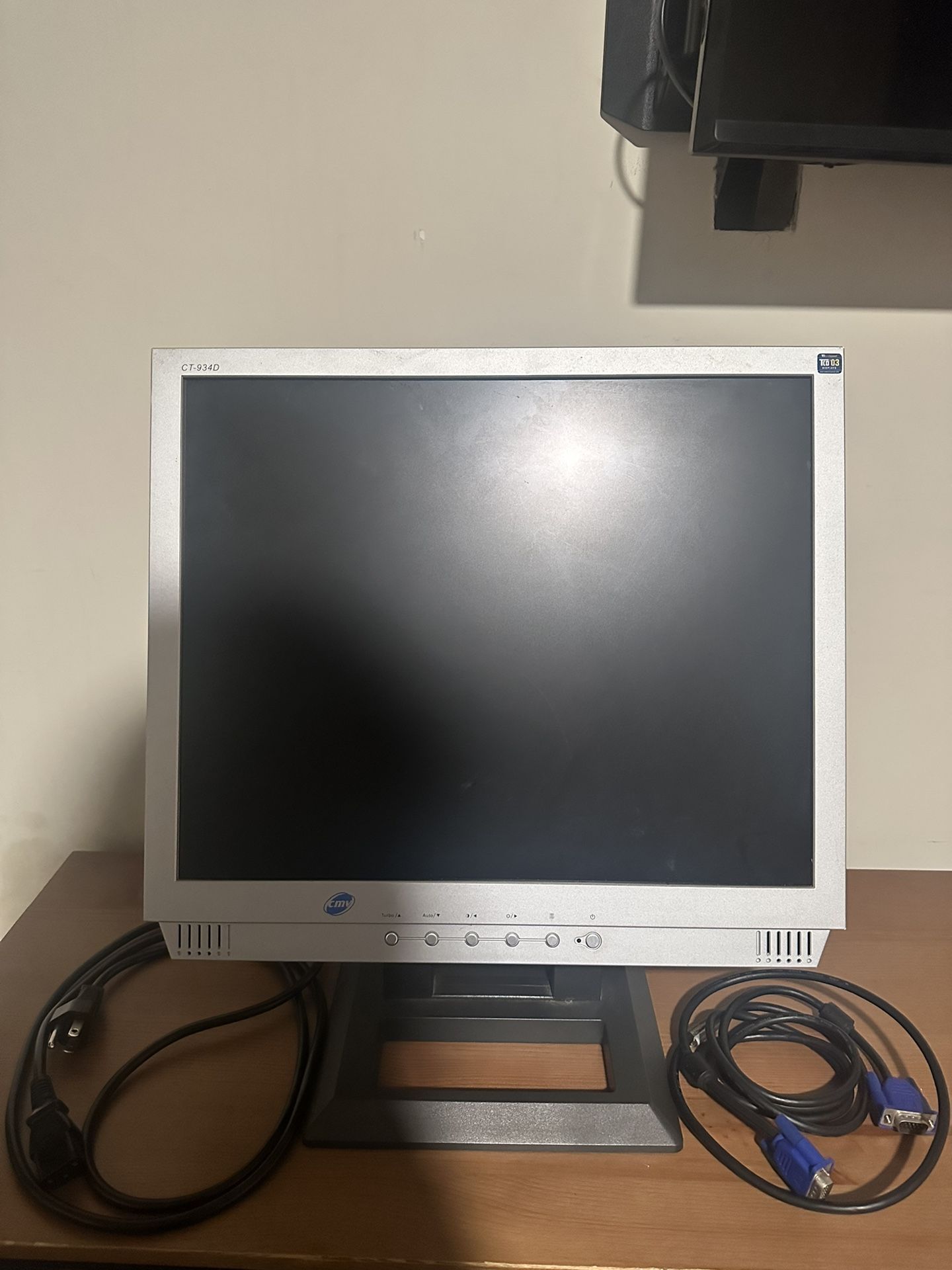 CMV 19" Active Matrix TFT LCD SXGA LCD Monitor 8ms 1280x1024 CT-934D w/Powercord