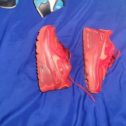 Red NIKE AIR MAX Toddler Size 9
