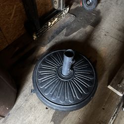 Patio Umbrella Rollaway Stand Base