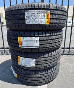 225/65R17 Pirelli Set Of 4 New Tires