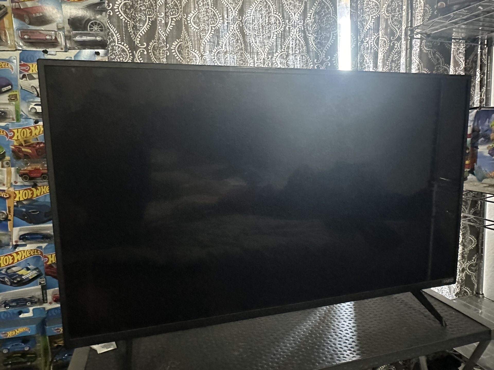 Vizio 40” Smart TV