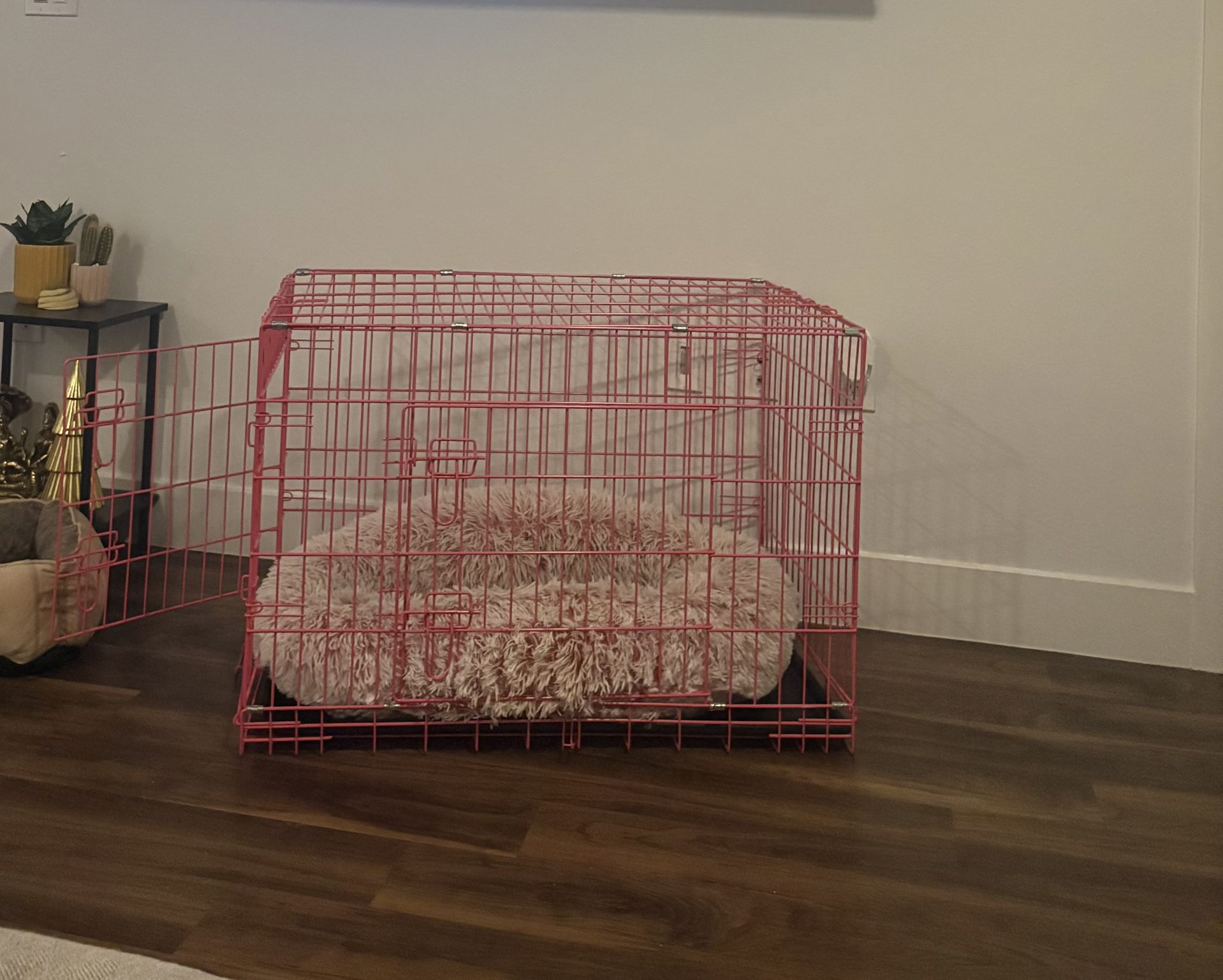 Pink Medium Size Dog Crate 
