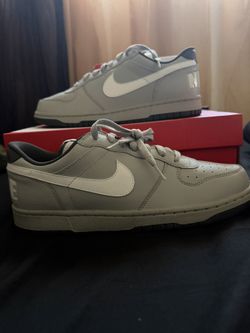Nike
