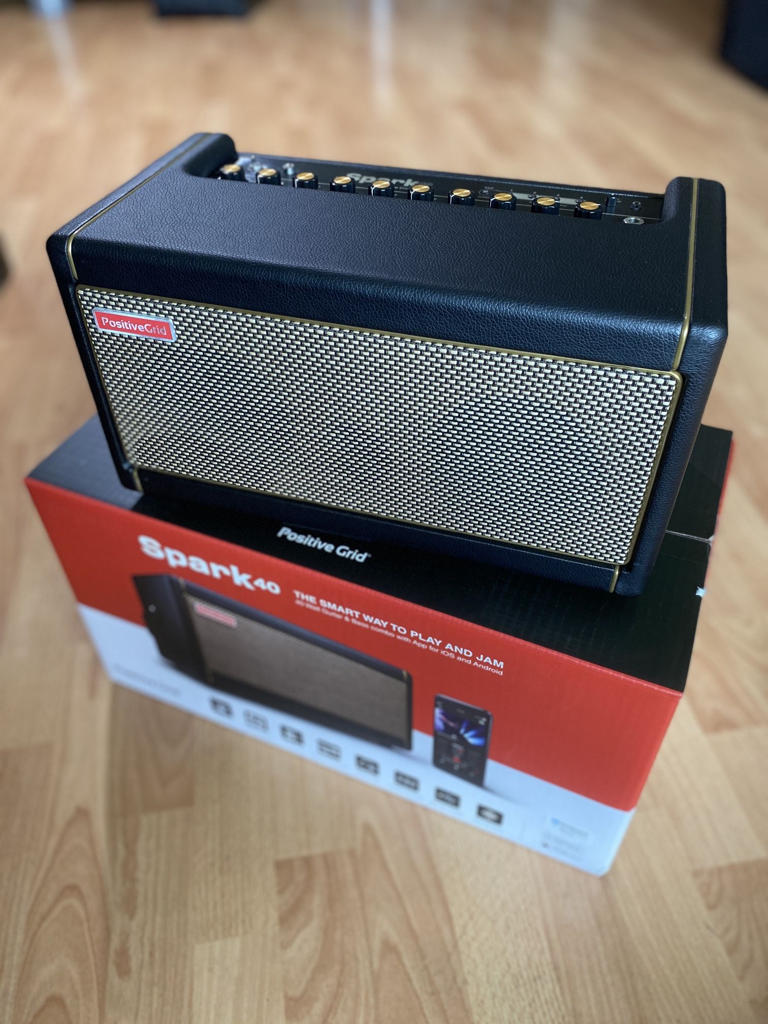 Positive Grid Spark 40 Guitar Combo Amp Cabinet