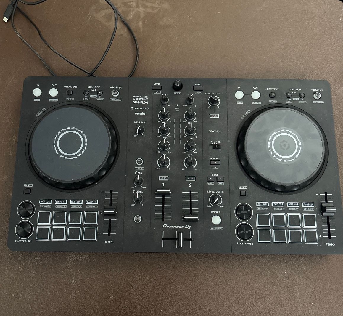 DDJ- FLX4 DJ Board