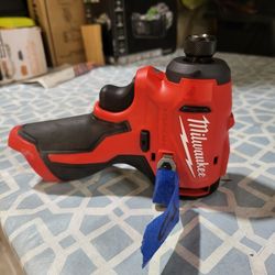 Milwaukee M12 CORDLESS IMPACT  $79