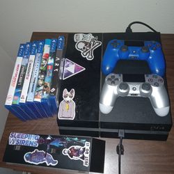 PS4 IN GREAT CONDITION  FOR SALE OR TRADE 