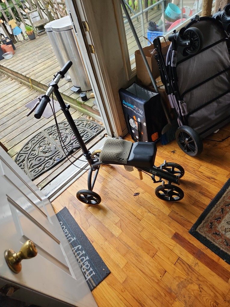 Used Knee Scooter