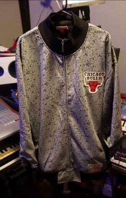 Mitchell and Ness Cement Print "Jordan" Bulls jacket sz XXL