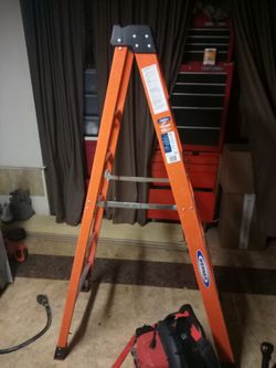 Ladder For Sale Winter Ladder Brand New On A Used Once Backpack Blower For Sale Only Use A Few Times Still Brand New Cranks Right Up