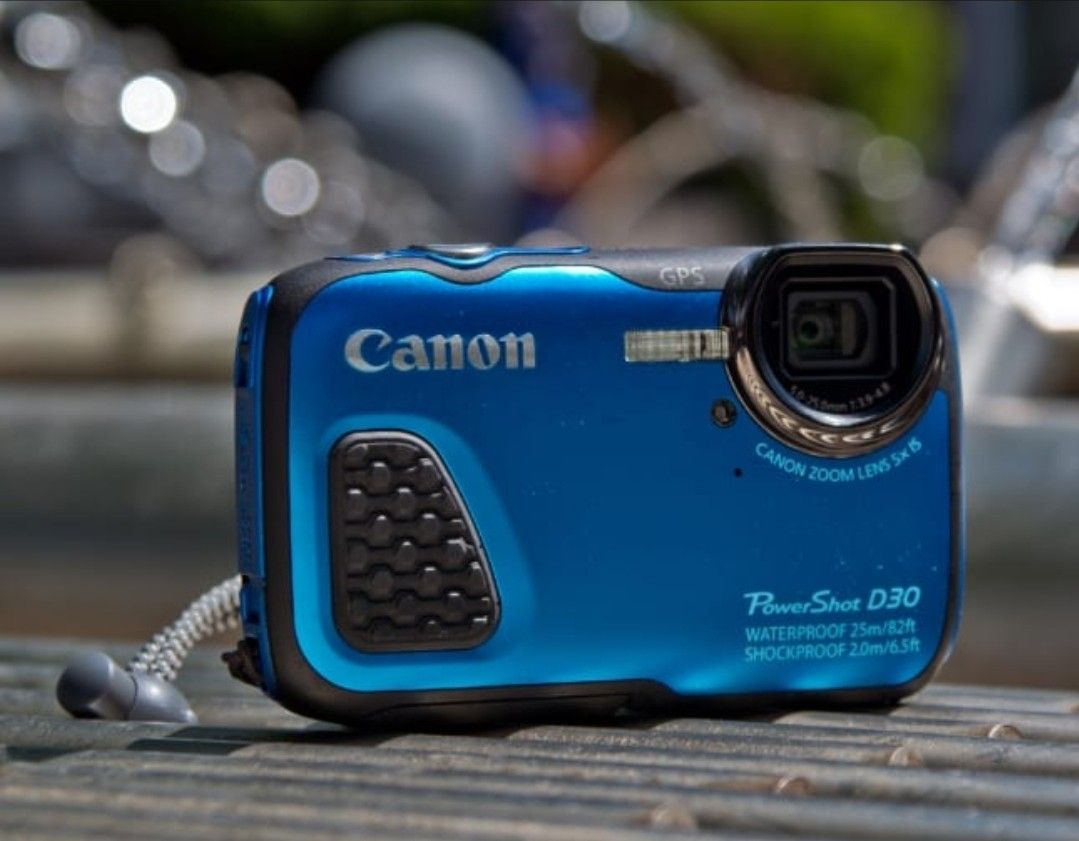 Canon Powershot D30 Waterproof Camera (Underwater Up To 82 Ft)