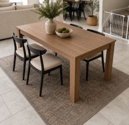 Dining table (no chairs)