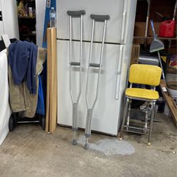 Crutches In Perfect Condition! Used Once 
