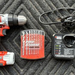 Black and Decker Bullseye Laser Cordless Drill 12v for Sale in Agoura  Hills, CA - OfferUp