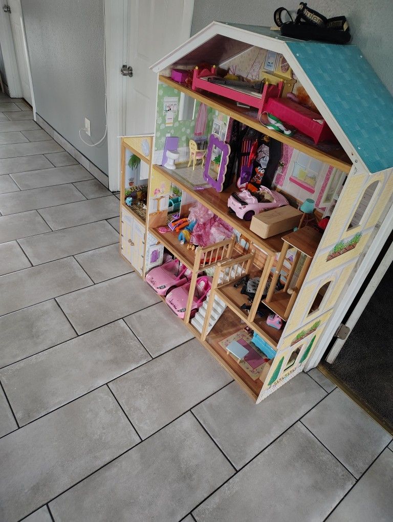 Doll House