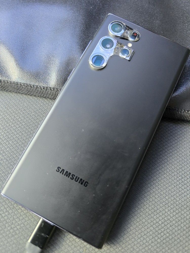 Samsung S22 Ultra 128