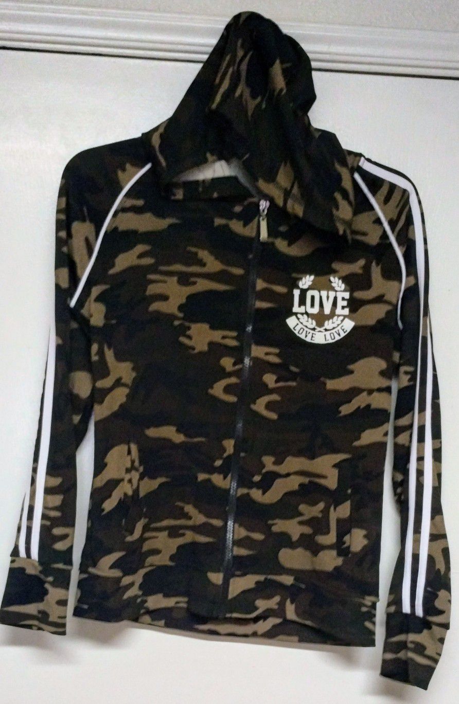 Size S/M  Spandex Camouflage Hoodie Jacket With Camouflage Spandex Yoga Pants 