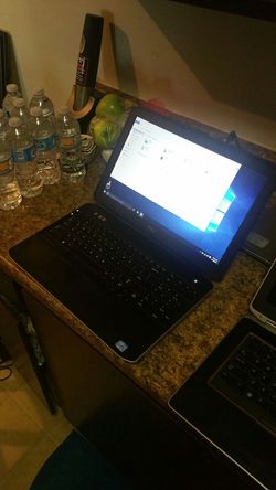 Dell latitude E5530 i5 2.6ghz 8gb ram 750gb hard drive