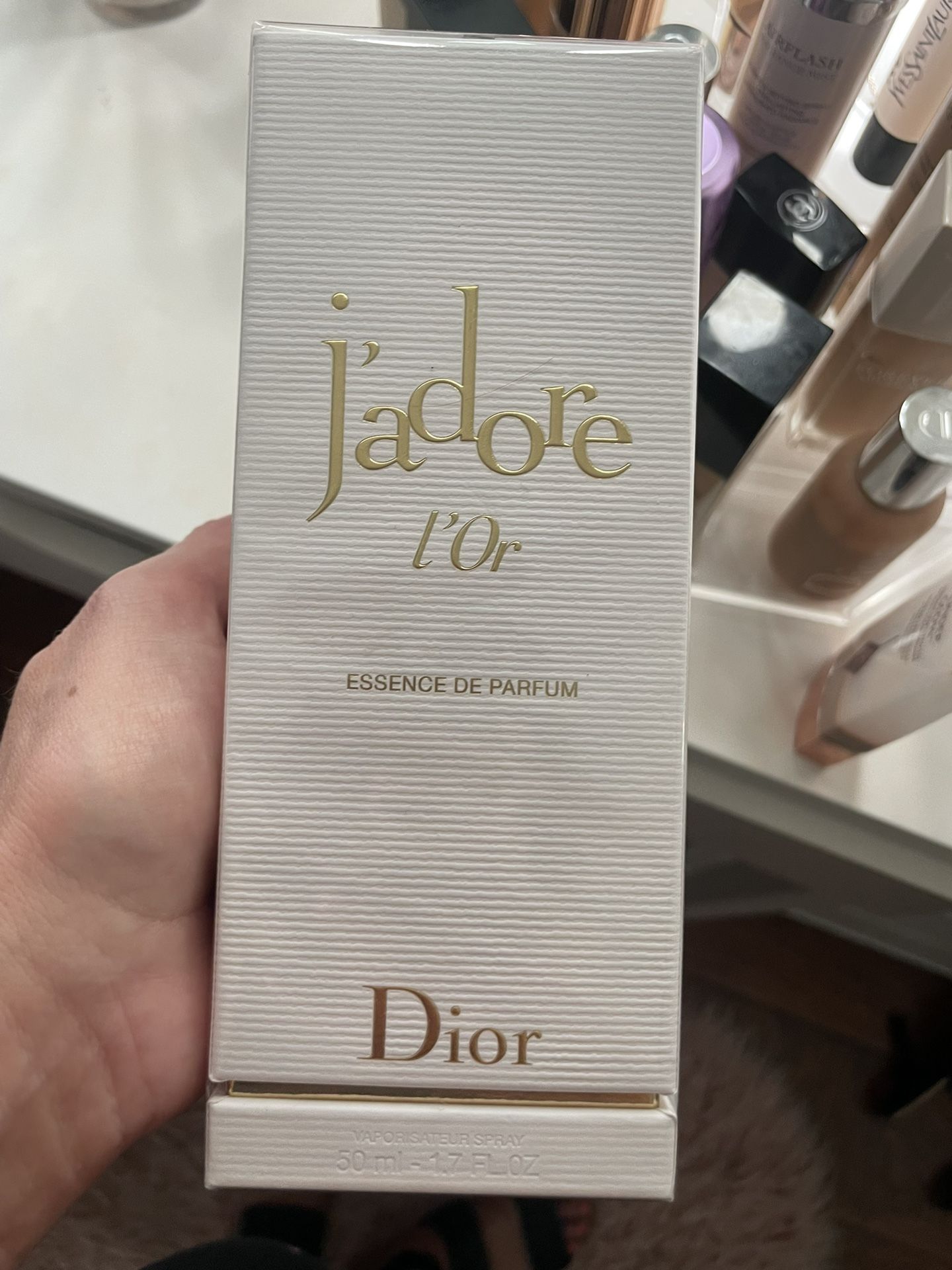Dior