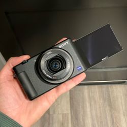 Sony ZV-1 Digital Video/Picture Camera (USED FOR A WEEK)