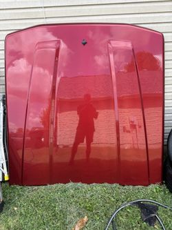 FACTORY FORD TONNEAU COVER- RUBY RED