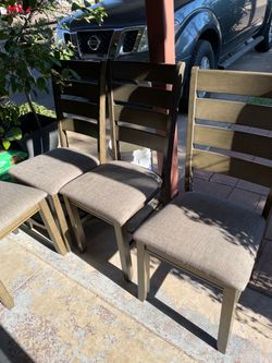 4 dinner chairs all 4 for $10