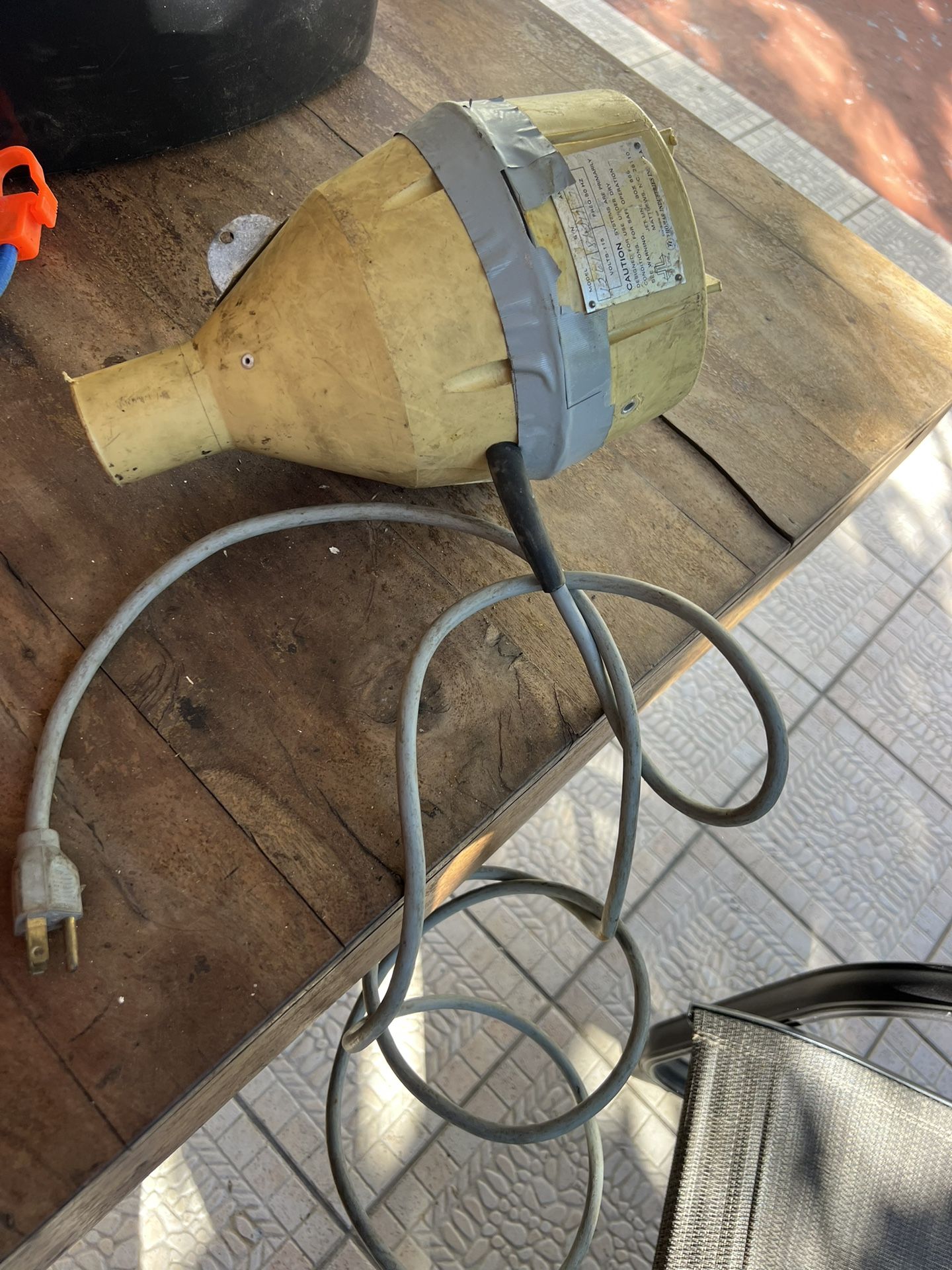 Thomas Jet Line Blower 1261 with Case