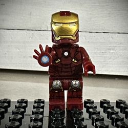Lego Custom Deep Red Gold Iron Man Minifigure