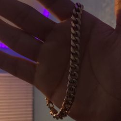 14k  Gold Cuban Bracelet 