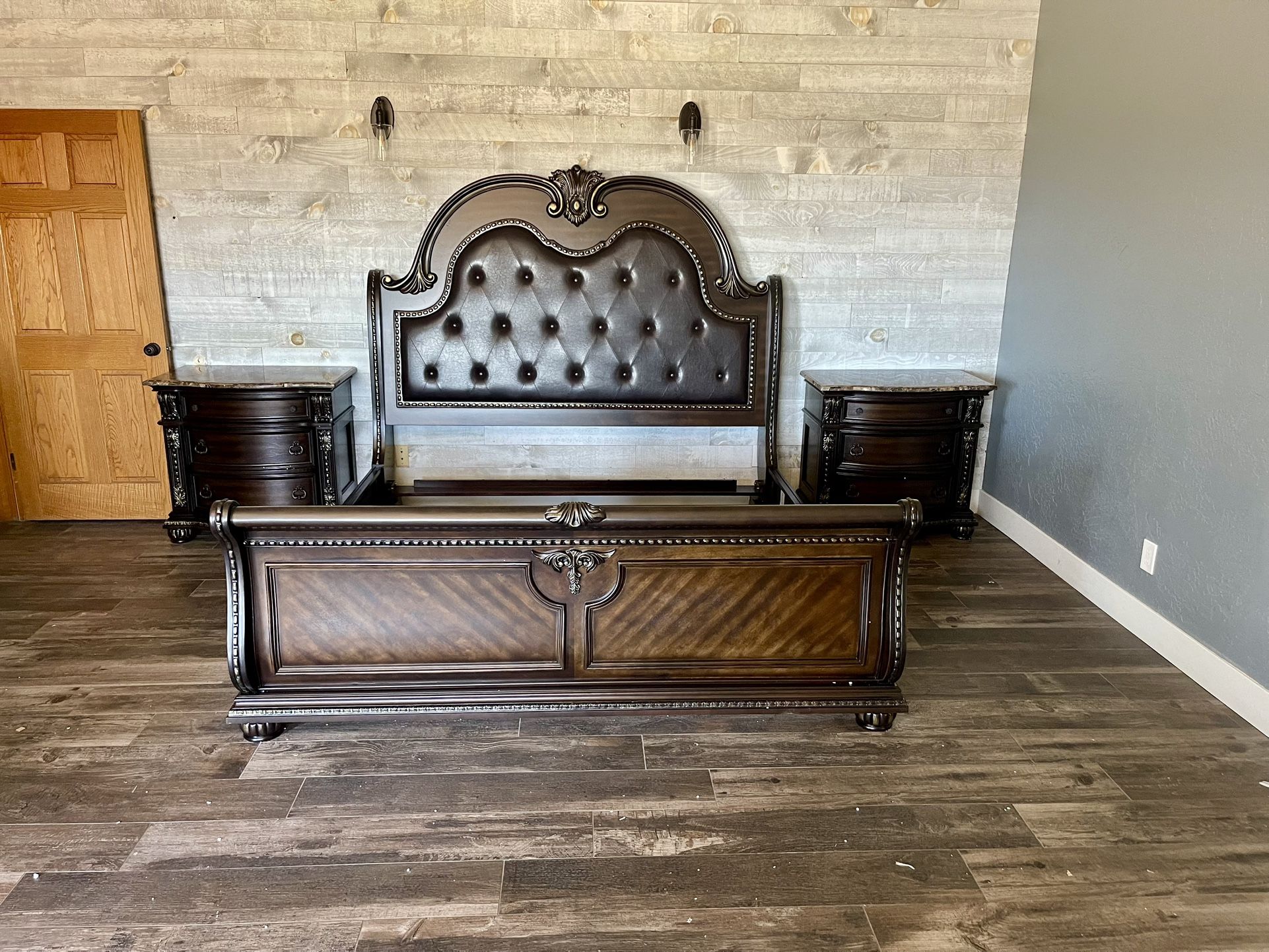 King Size Bed + 2 Nightstands + Dresser $2400