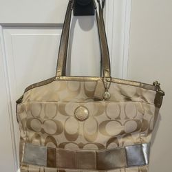 Coach Diaper Bag - New - Gorgeous
