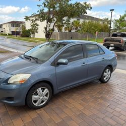 2012 Toyota Yaris