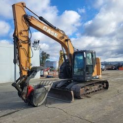 30K Case Excavator (Reduced Tail Swing) 
