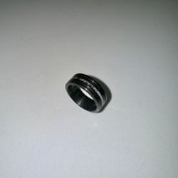 Men’s wedding ring 