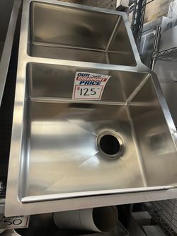 🔥 Beautiful Under Mount Kitchen Sink $125 @ 16947 D Street Victorville 