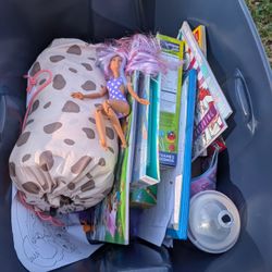 Toys/Sleeping Bag
