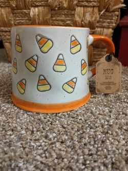 Global design Connections Candy Corn Halloween Mug, Collectible