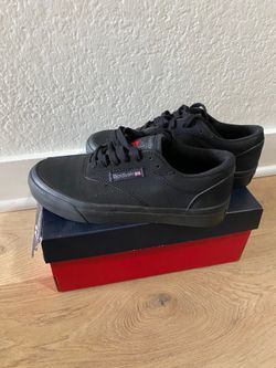 Women shoes size 5.5