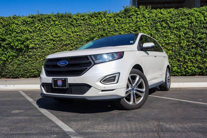 2016 Ford Edge
