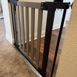 Safety 1st Baby Gate
