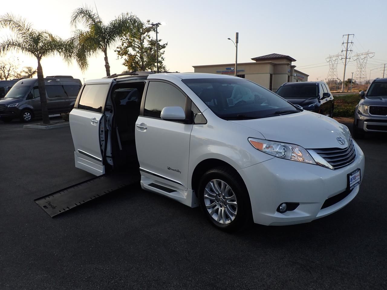 2015 Toyota Sienna