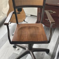 Rollable Office Chair 